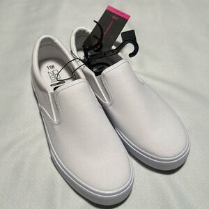 White Canvas Shoes Womens 11 Wide